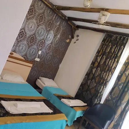 Family Butik Hotel *