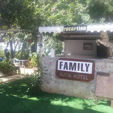 ホテル Family Butik Hotel Kızılot