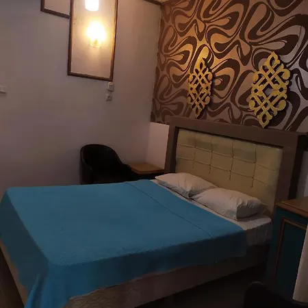 ホテル Family Butik Hotel Kızılot